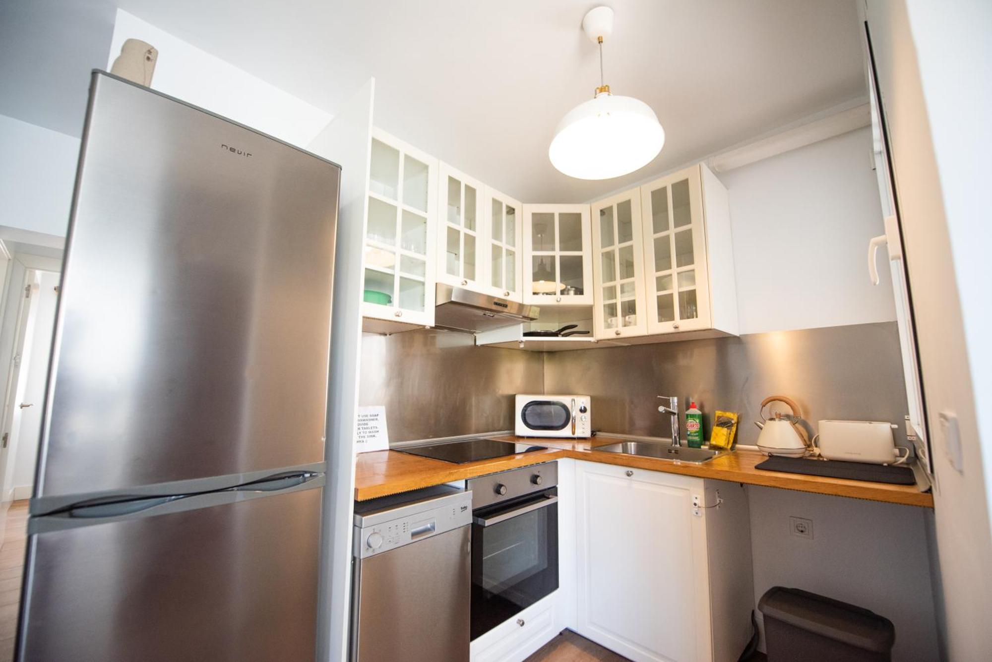 Apartament Apartamento Centrico La Merced 2 - Free Parking & Free Gym Malaga Zewnętrze zdjęcie